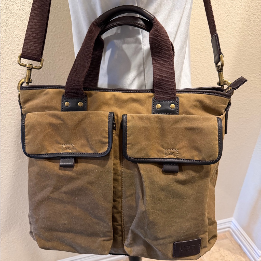 Ugg Oiled Canvas Messenger Bag